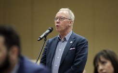 Były wojewoda mazowiecki wyrzucony z PO za wpisy w sieci. 'Były później wykorzystywane do ataków na Platformę'