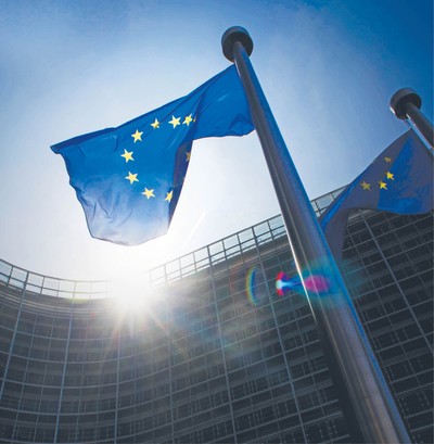 Trump będzie wściekły? 'FT': Państwa UE chcą wykluczyć technologicznych gigantów z USA