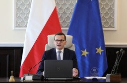 Ochrona grobów powstańców warszawskich. Premier zapowiada zmiany w prawie