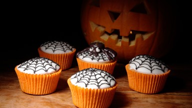 Halloweenowe muffinki - cieszą dzieci i dorosłych