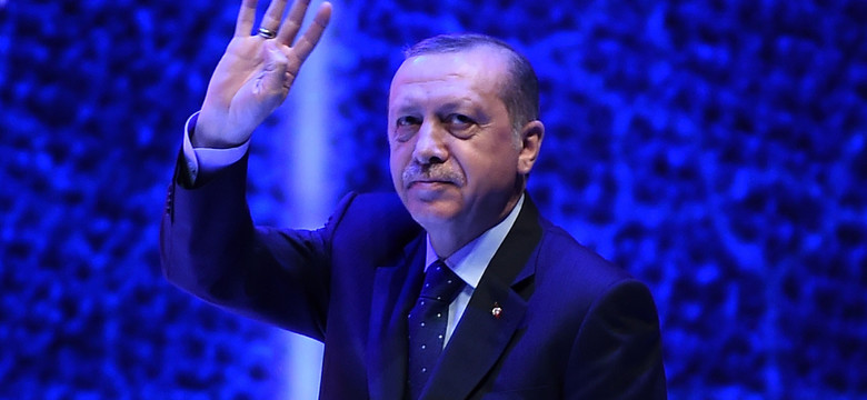 Wielu Turków nie chce, by Recep Tayyip Erdogan zdobył władzę absolutną i rządził jak dyktator