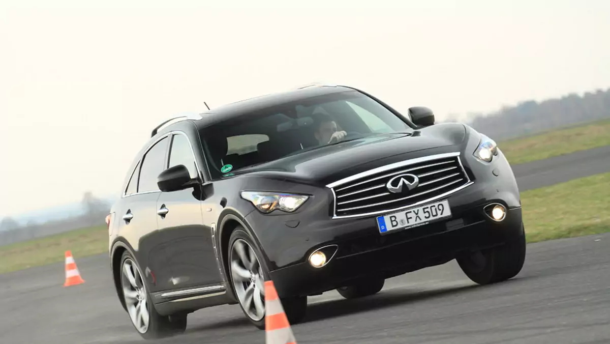 Test Infiniti FX50: 500 Nm wykonuje świetną robotę