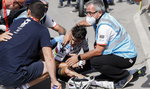Fatalny wypadek na trasie Vuelta a Espana. Mistrz świata w szpitalu! [ZDJĘCIA]