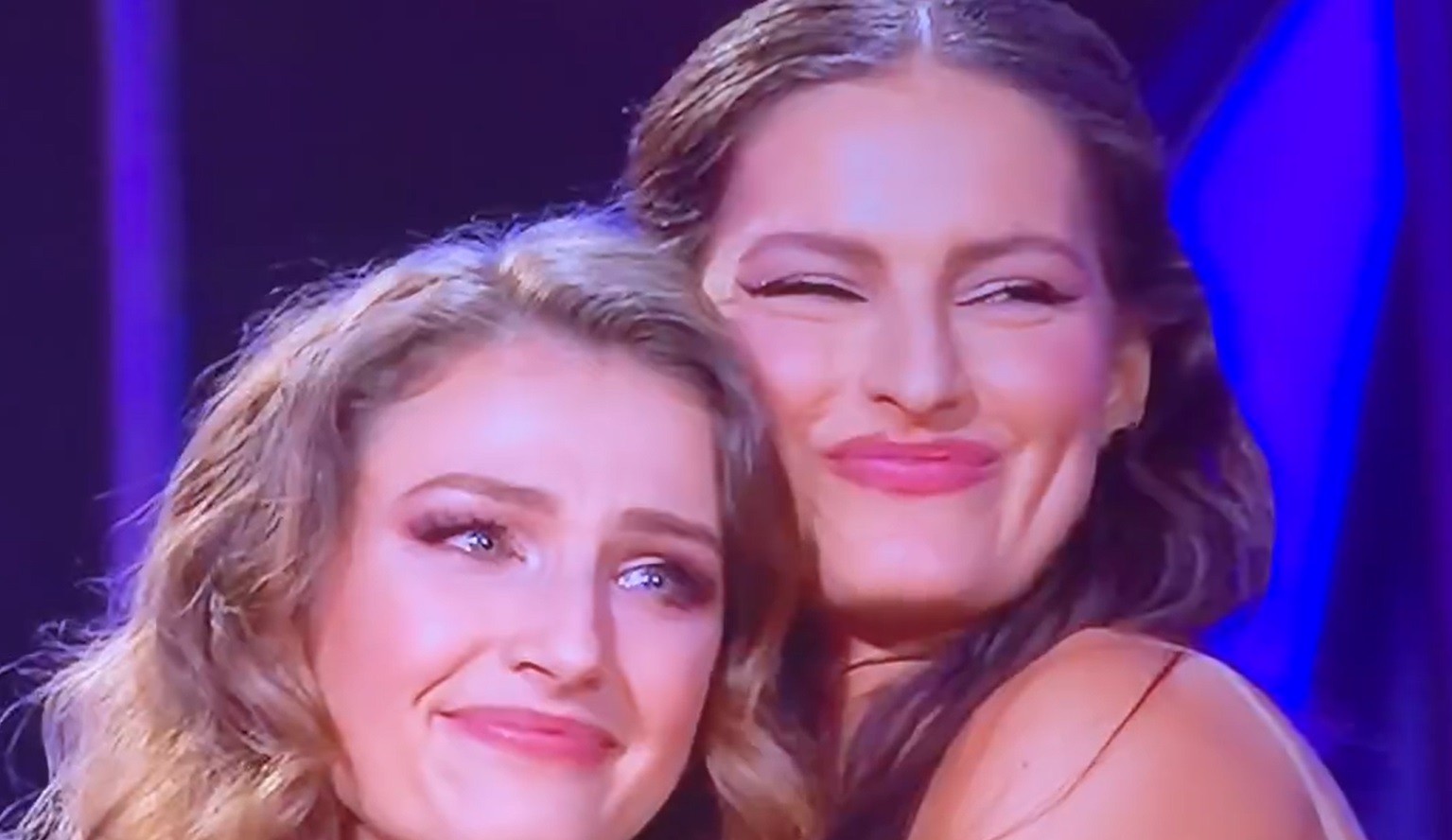 Petra Dubayová a Anna Riebauerová.