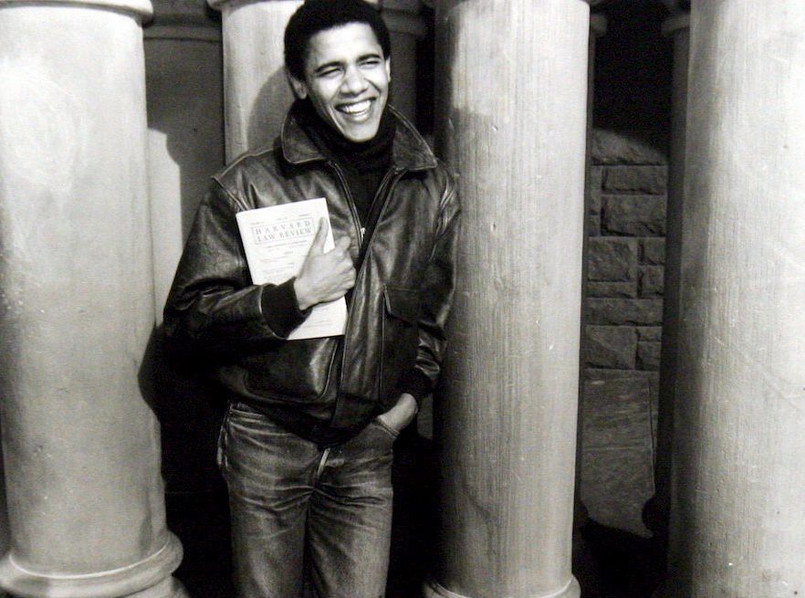 Przed urodzinami skoczył na hamburgera - Barack Obama skończył 50 lat