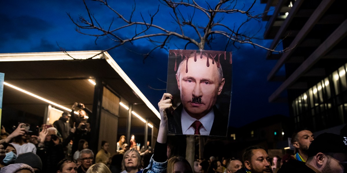 Inwazja Rosji na Ukrainę wywołała protesty na całym świecie.