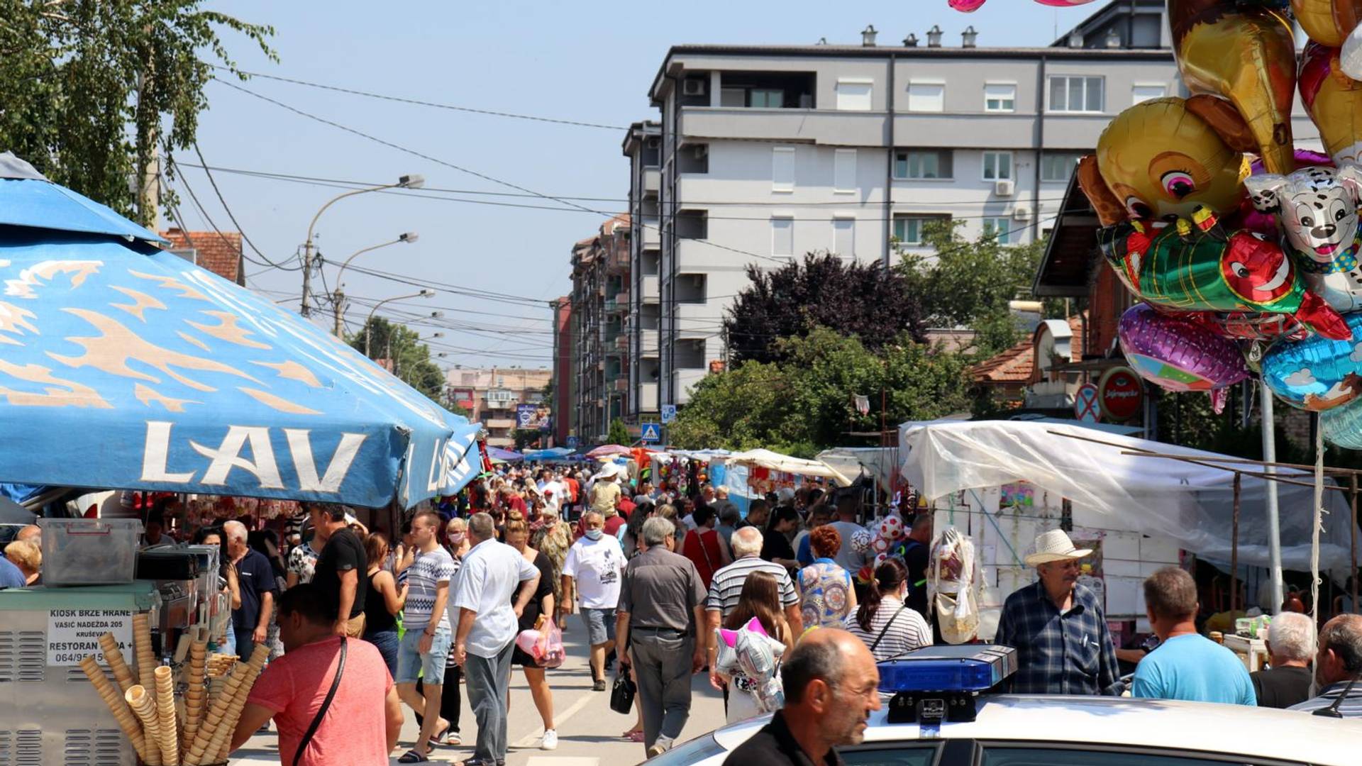 Za Palmu pravila ne važe: posle vašara u Jagodini daje zeleno svetlo i za druga okupljanja