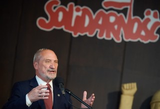 Macierewicz: Dzięki Solidarności jesteśmy na drodze odbudowy sprawiedliwego państwa