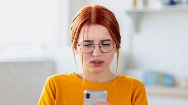 twój smartfon udostępnia automatycznie dane 24/7. tylko częściowo to normalne. ekspert wyjaśnia jak zachować kontrolę nad swoją prywatnością i ograniczyć zbędną transmisję informacji