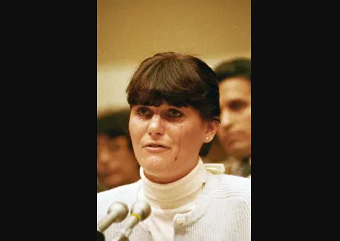 Meri Bet nije mogla da zaustavi suze