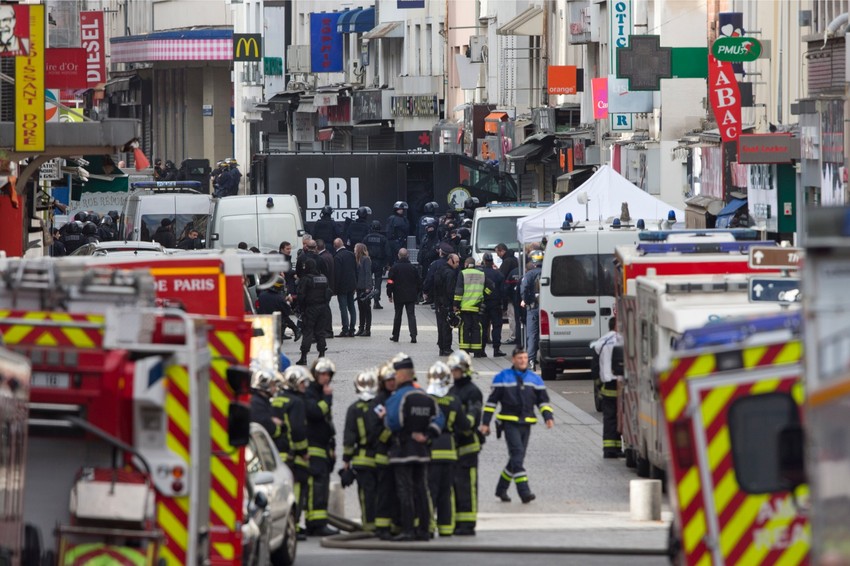 Vanredno stanje u Parizu posle napada