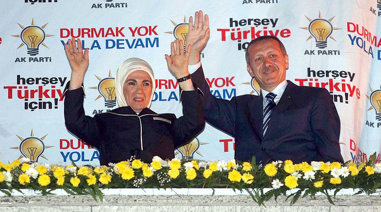 Erdogan és Emine 38 éve házasok. /Fotó: Northfoto