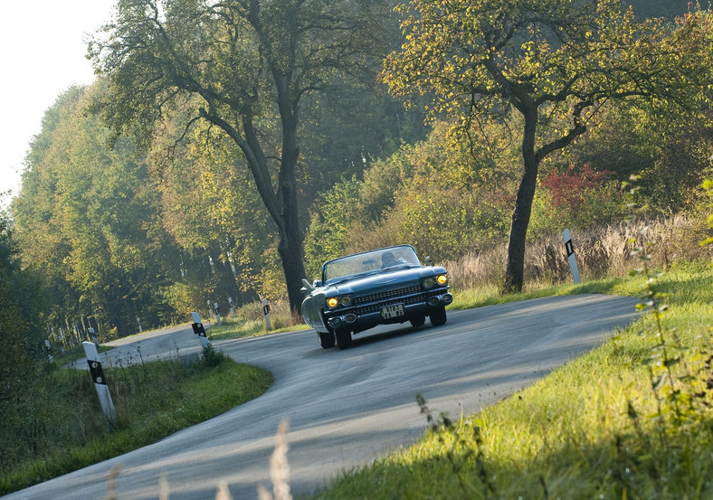 Cadillaca Eldorado czy Mercedesa 220 SE