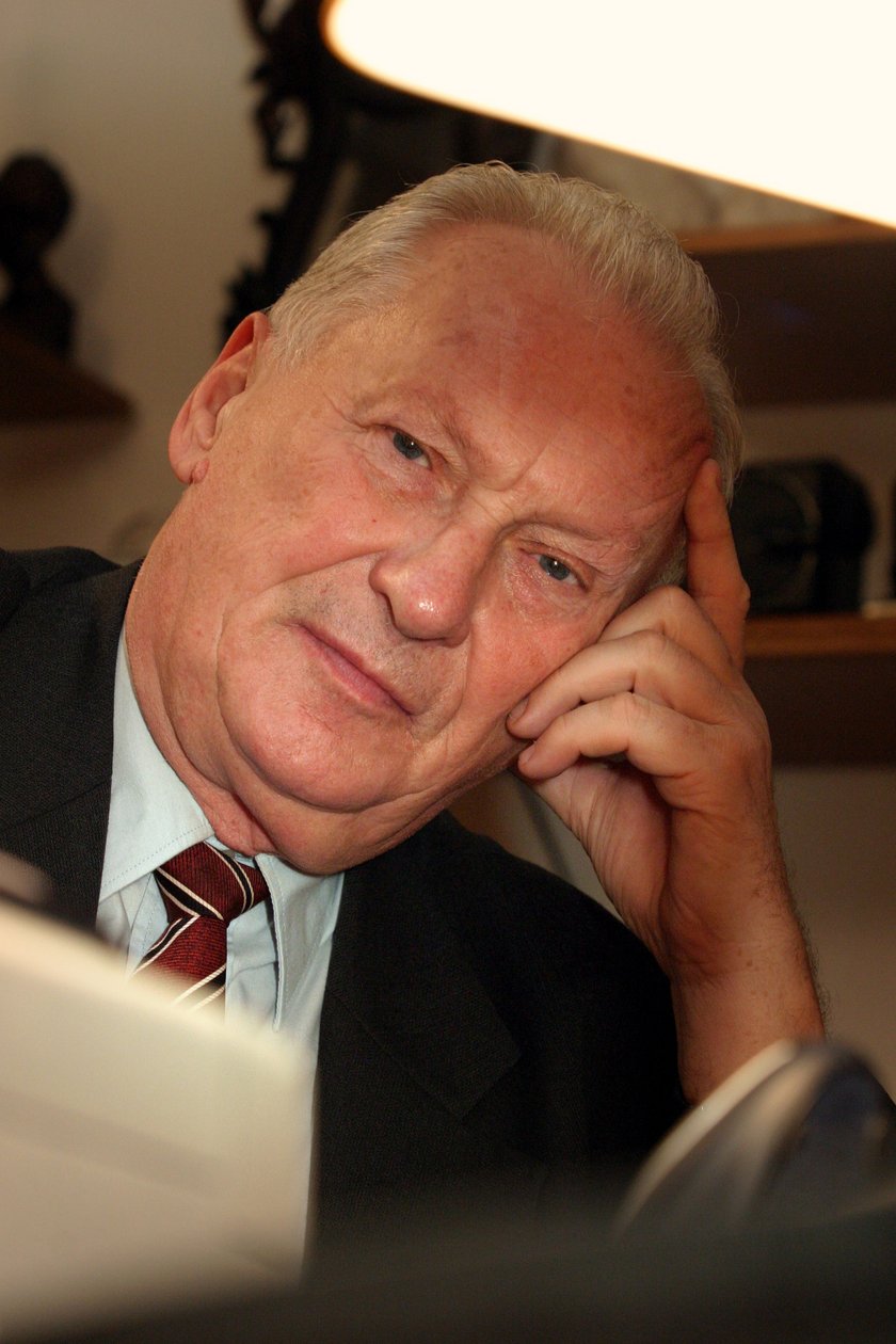 Brunon Hołyst