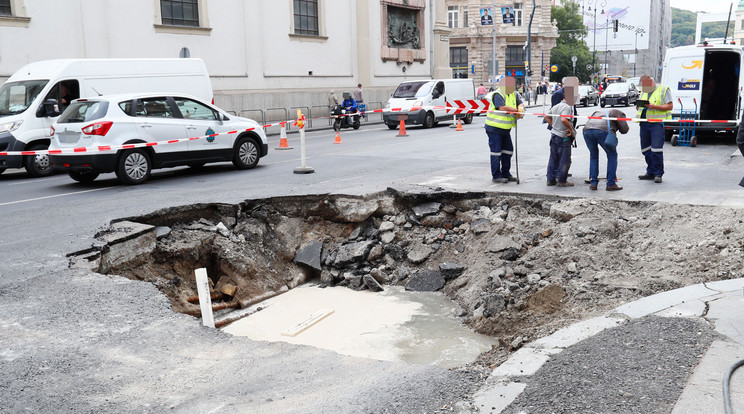 A környéken óriási a káosz / Fotó: Fuszek Gábor