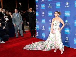 Mordercze treningi dają niesamowite efekty. 50-letnia Jennifer Lopez jest w formie życia