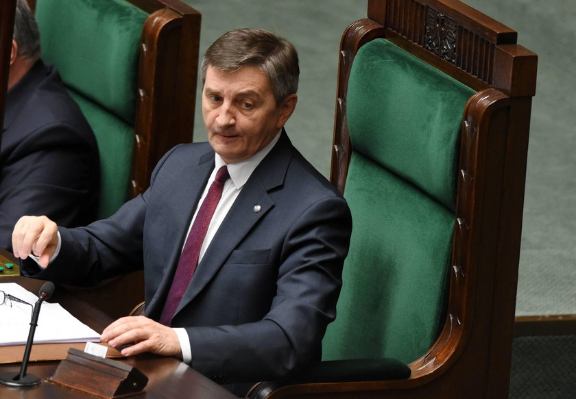 Do Sejmu wrócił duch Kuchcińskiego