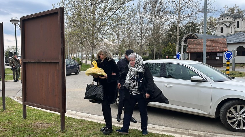 Porodica daje 40 dana Saši Popoviću