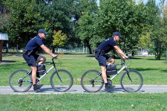 Letnja oprema na Adi Ciganliji