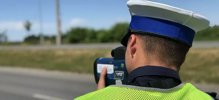 Stracił prawo jazdy, bo... spieszył się na grzyby. Ten sam patrol zatrzymał go dwa razy