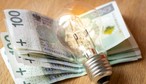 Prezydencki plan obniżek cen prądu budzi wątpliwości. Skąd wziąć pieniądze na program "Tani prąd"? Minister energii wylicza