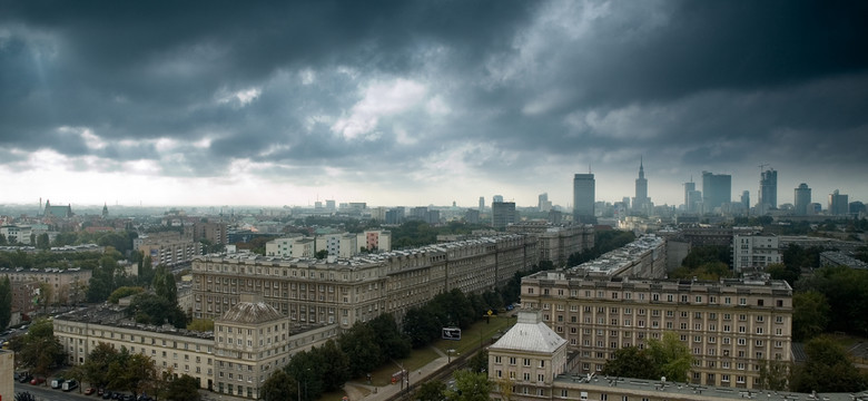 Reprywatyzacja w Warszawie. Miliony na koncie urzędniczki