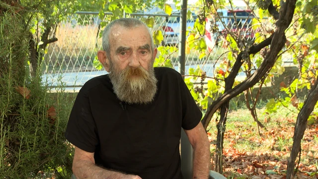 "LAŽU DA SU DOLAZILE DA ME OBIĐU, video sam ih samo preko ekrana!" Matorin otac opleo po njenim bivšim devojkama
