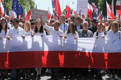 Marsz 4 czerwca. Ilu Polaków zadeklarowało udział w proteście? [SONDAŻ]