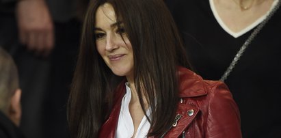 Seksowna Bellucci na meczu. Ona ma 50 lat?