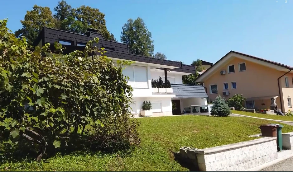 Melanija Tramp, emisija "Metar moga sela"