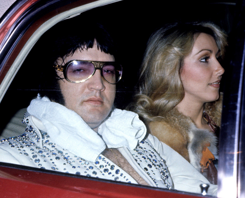 Elvis Presley i Linda Thompson w 1976 r.