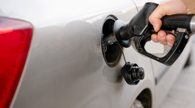 Nő az üzemanyag ára / Fotó: Northfoto
