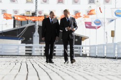 Tusk zdradza, o czym rozmawiał z Putinem na molo