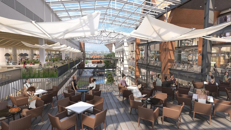 Forum Gdańsk powstaje w ramach partnerstwa publiczno-prywatnego. Koszt inwestycji to  800 mln złotych. Wkład miasta to teren wyceniany na około 130 mln złotych.
<br>
Forum Radunia Gdańsk - strefa restauracyjna; <br><br>Wizualizacja: Multi Development Poland