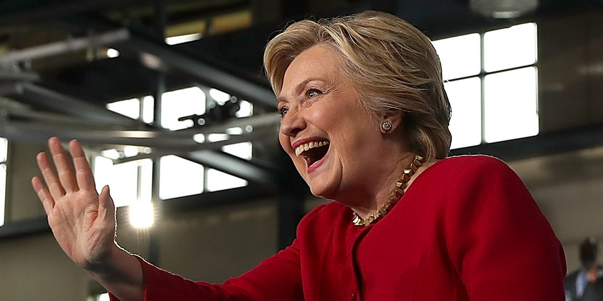 Hillary Clinton is making a huge comeback with the 2 most significant groups of voters