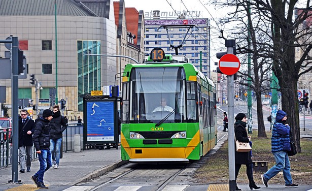 Krakowska komunikacja miejska zamarła. 80-90-proc. spadek liczby pasażerów