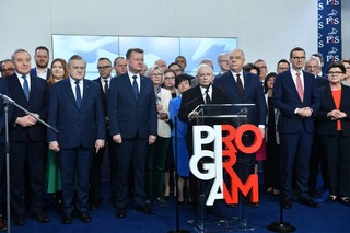 Ministrowie w kolejce po mandaty. Skąd mogą wystartować prominentni politycy PiS?