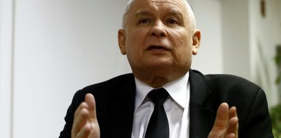 Newsweek zdradza, co chciał zrobić Kaczyński z TVN24