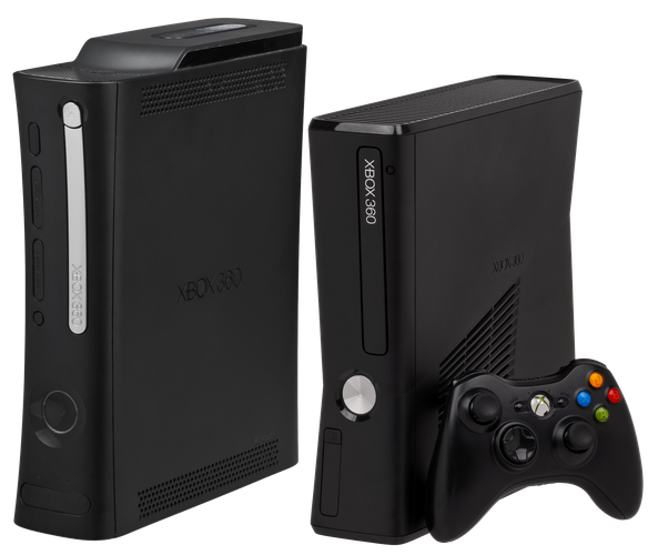 <b>XboX 360 (2005)</b>
<br><br>
Następca XboX'a rozpoczął siódmą generację konsol i zrobił to w wielkim stylu. Niestety znakomita specyfikacja sprzętowa nie szła w parze ze stabilnością. Pierwsze partie XboX'a 360 obwarowane były wieloma wadami fabrycznymi. Dopiero w kolejnych wersjach Microsoft wyeliminował te błędy. Gracze narzekali również na płatny dostęp do usługi XboX Live, bez której niemożliwa była gra wieloosobowa. Ogólnie XboX'a 360 trzeba jednak uznać za rynkowy sukces (dotychczas sprzedano ponad 70 mln egzemplarzy konsoli). Miejmy nadzieję, że nowa konsola Microsoftu nie będzie sprawiała takich niespodzianek, jak jej poprzednik. Gamepad do XboX'a 360 uznawany jest przez wielu za najlepszy kontroler w historii konsol.
<br><br>
(fot. Wikimedia Commons, Evan-Amos)