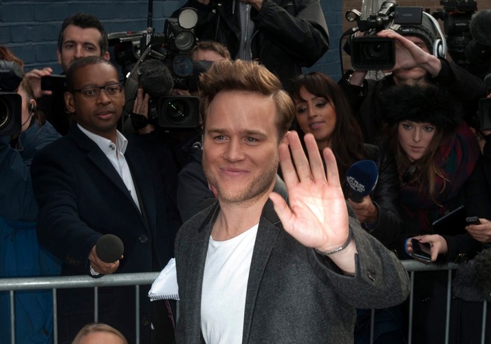 Olly Murs w drodze na nagranie 'Do They Know It's Christmas?'