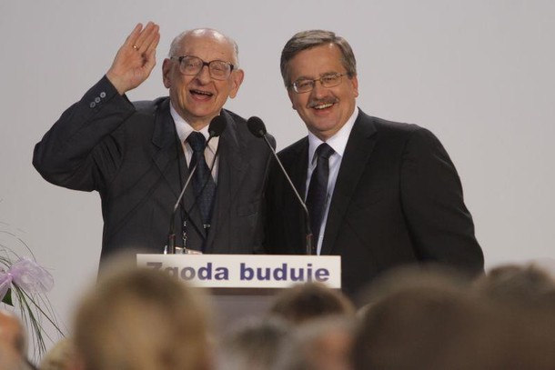 wieczór wyborczy komorowski bartoszewski