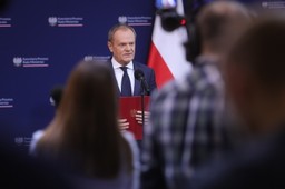 Premier o przesunięciu posiedzeń Sejmu: Marszałek Hołownia ma w tej sprawie moje pełne wsparcie