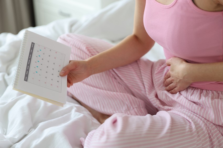 Estrogen varira i tokom menstrualnog ciklusa 