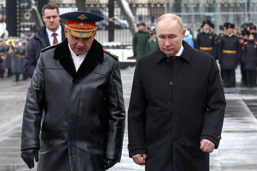 Sergej Šojgu i Vladimir Putin