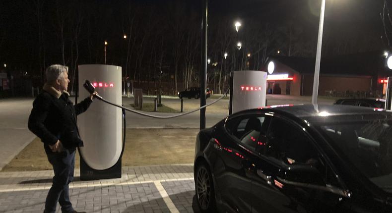 Tesla's new Superchargers appear to have a longer cord.Courtesy of Esther Kokkelmans, @EstherKokkelman on Twitter