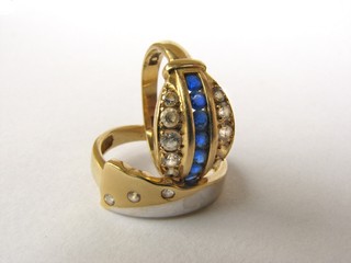 Fiskus może się upomnieć o podatek od walentynkowych prezentów