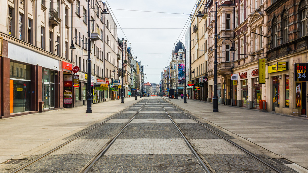 Do końca marca mieszkańcy mogą głosować na kolejną postać, która zostanie upamiętniona w plenerowej galerii artystycznej na pl. Grunwaldzkim w Katowicach. W tegorocznym plebiscycie mogą wybrać spośród 12 związanych z Katowicami przedstawicieli świata kultury.