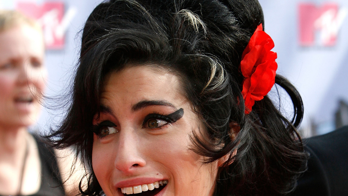 Do sieci trafiło bardzo rzadkie nagranie z repertuaru Amy Winehouse - "Round Midnight".