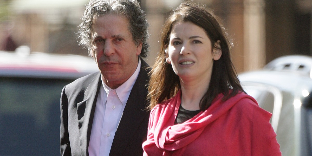 NIgella Lawson, Charles Saatchi