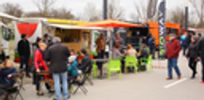 Zlot Food Trucków w M1